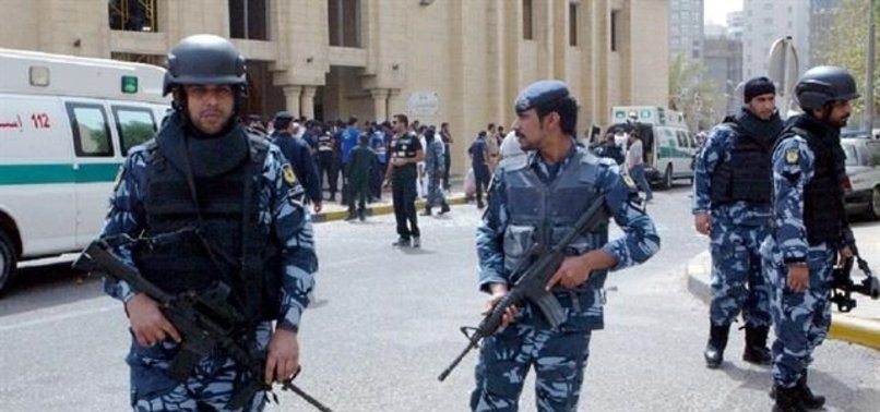 KUWAIT ARRESTS 12 FUGITIVES IN TERROR CASE