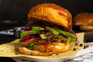 Porçini Mantarlı Hamburger