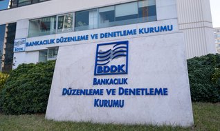 Deprem bağışlarına faizsiz altı taksit