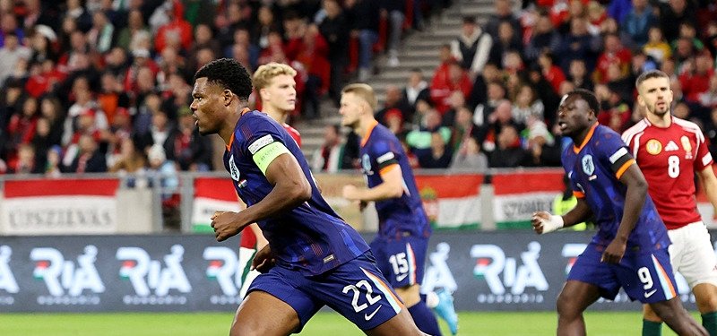 Dumfries rescues point for Dutch in 1-1 draw with Hungary