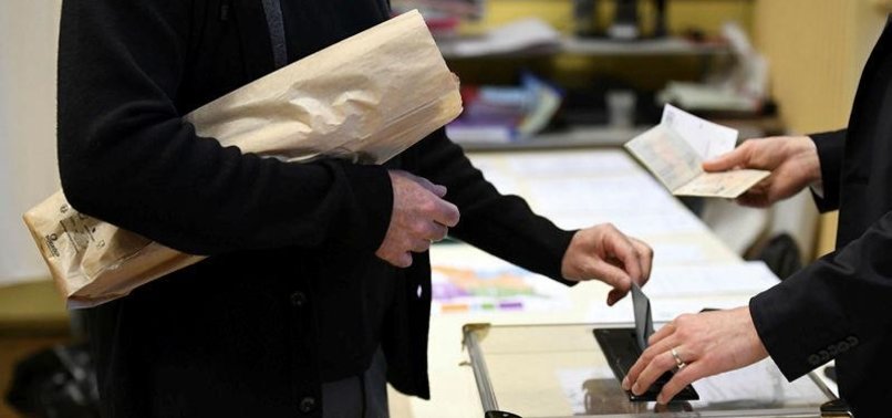 POLLS OPEN IN FRENCH LEGISLATIVE ELECTIONS