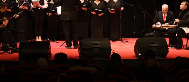 Kosova’da Türkiye Cumhuriyeti’nin 100. yılı dolayısıyla Dostluk Konseri verildi