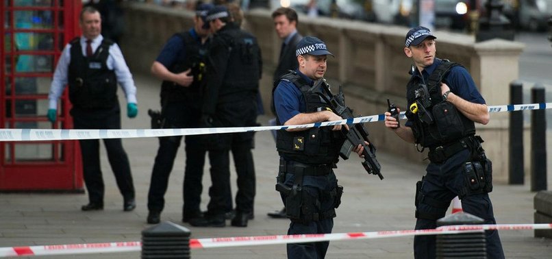 UK POLICE ARREST MAN WITH WEAPON NEAR PARLIAMENT