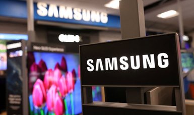 Samsung says no decision after report it was returning to Russia