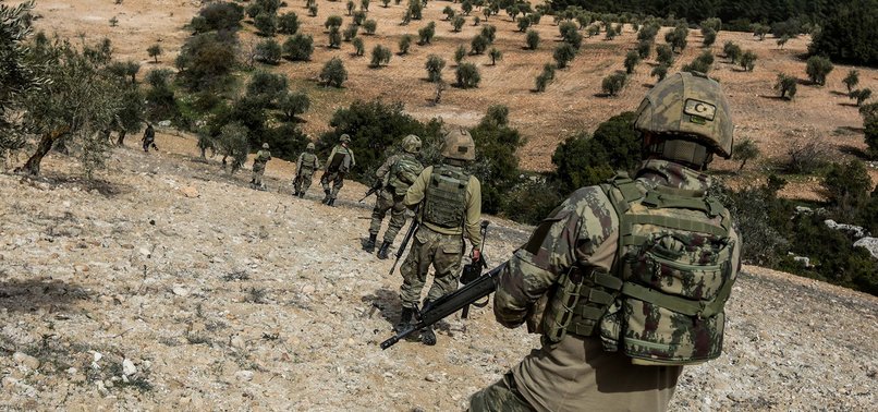 5 YPG/PKK TERRORISTS SURRENDER TO TURKISH SECURITY FORCES
