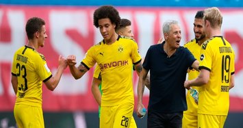 Dortmund confirms Favre to stay as coach for next season