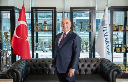 EnprestijliuluslararasıödüllerdenbiridahaahrefindexhalkbankclasstkktLnktargetblankHalkbankaınoldu