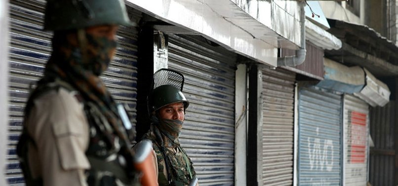 MILITANTS KILL 2 PARAMILITARY TROOPS IN KASHMIR’S SOUTH