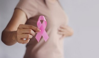Breast cancer drug shown to reduce recurrence risk