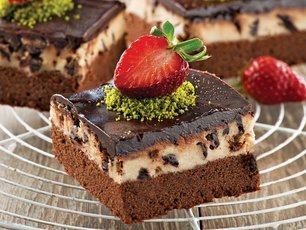 Damla Çikolatalı Kurabiye Hamurlu Brownie