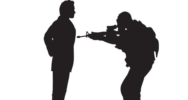 FETÖ ile bağlantılı 70 bin kamu personeli görevden uzaklaştırıldı