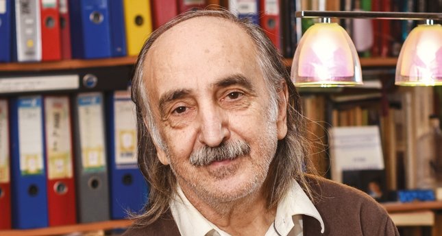 Mezar taşlarını konuşturan adam: Necdet İşli