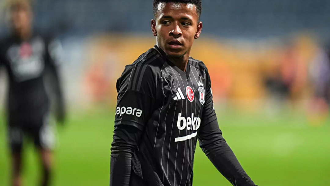 KENNY ARROYO AYRILMAK ÜZERE