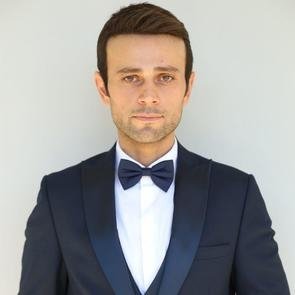 Kerem Arslanoğlu – Kimdir