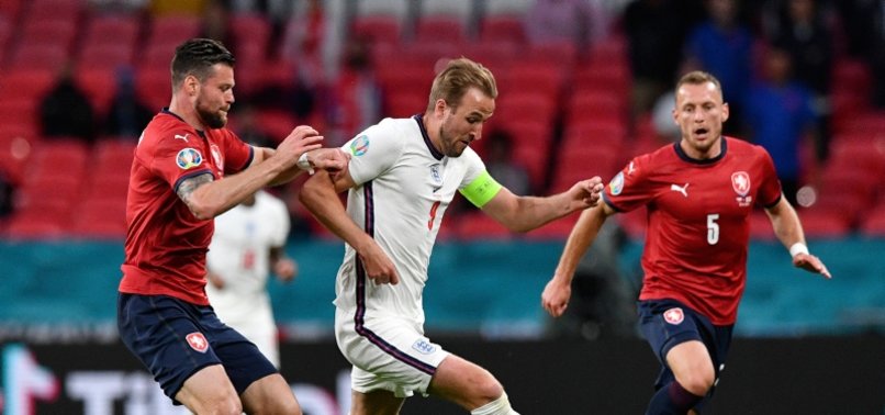 ENGLAND SECURE GROUP WIN AFTER 1-0 VICTORY OVER CZECH REPUBLIC
