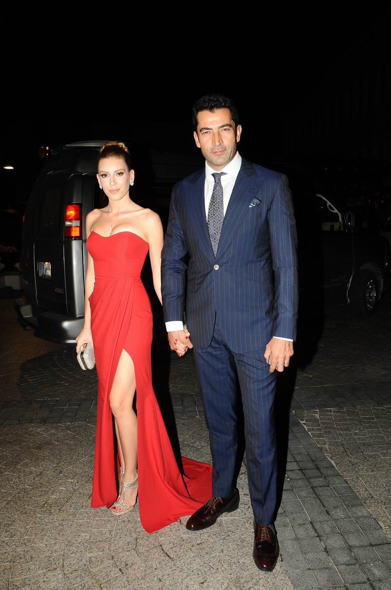 Sinem Kobal ve Kenan İmirzalıoğlu bebek bekliyor - samdan