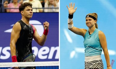 Ben Shelton, Karolina Muchova advance to US Open semifinals