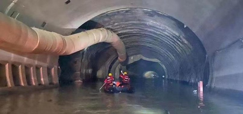 FLOOD TRAPS 14 WORKERS IN TUNNEL UNDER CONSTRUCTION IN CHINA