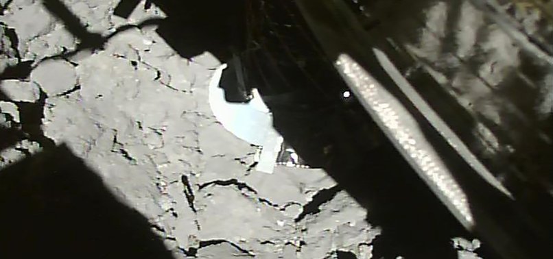 JAPANESE PROBE MAKES SUCCESSFUL TOUCH DOWN ON ASTEROID