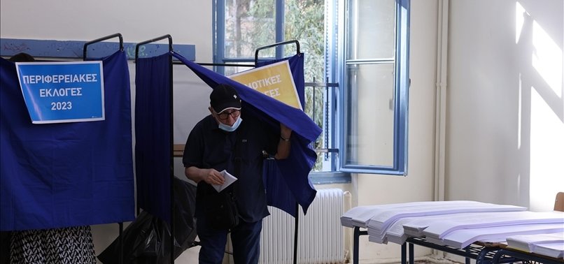 GREEK RULING PARTY SECURES 7 OF 13 REGIONS IN LOCAL ELECTIONS