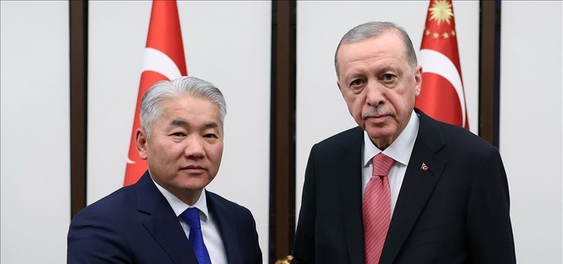 TURKISH PRESIDENT ERDOĞAN RECEIVES MONGOLIAN NATIONAL SECURITY COUNCIL SECRETARY
