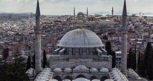 Babadan oğula manevi hediye: Yavuz Sultan Selim Camii