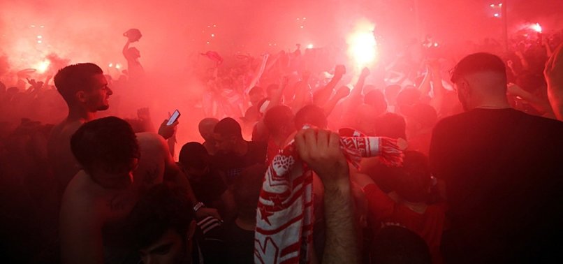 THOUSANDS TAKE TO STREETS TO CELEBRATE OLYMPIACOS CONFERENCE LEAGUE TITLE ACROSS GREECE