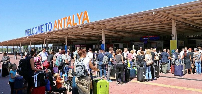 TURKEYS ANTALYA SETS TOURIST RECORD OF 15 MILLION