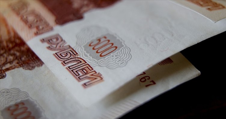 Rusya’nın petrol ve doğal gaz gelirleri azaldı