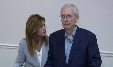 Republican Senator Mcconnell freezes again during press conference, raising concerns
