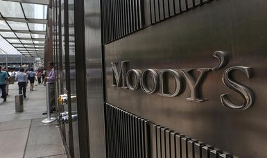 Moody's downgrades ratings of 5 Israeli banks