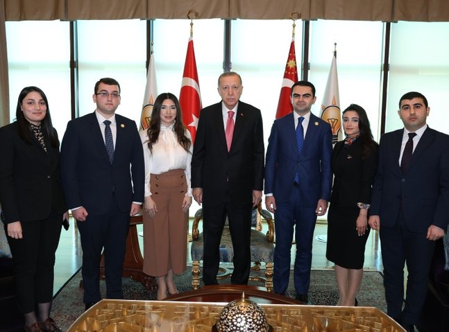 Erdoğan receives chairman of Youth Union of New Azerbaijan Party