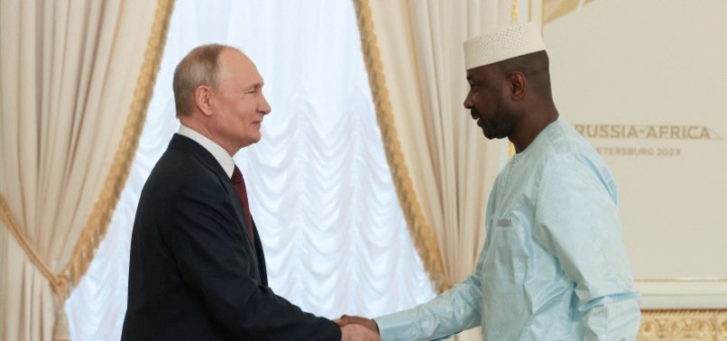 PUTIN TALKS TO MALIS LEADER ABOUT NIGER COUP, STRESSES PEACE