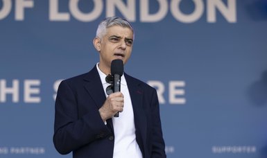 London mayor criticizes UK law on irregular migration
