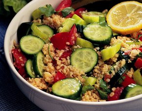 Bulgurlu Bahar Salata