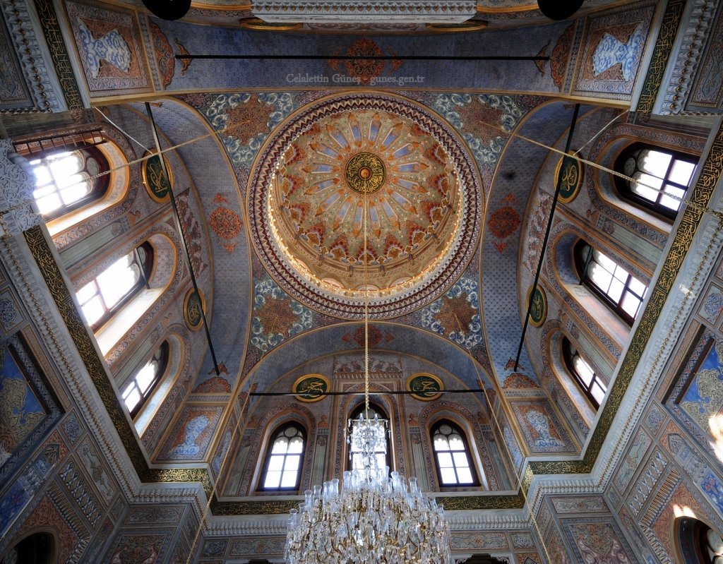 Payitaht’ın Selâtîn Camileri