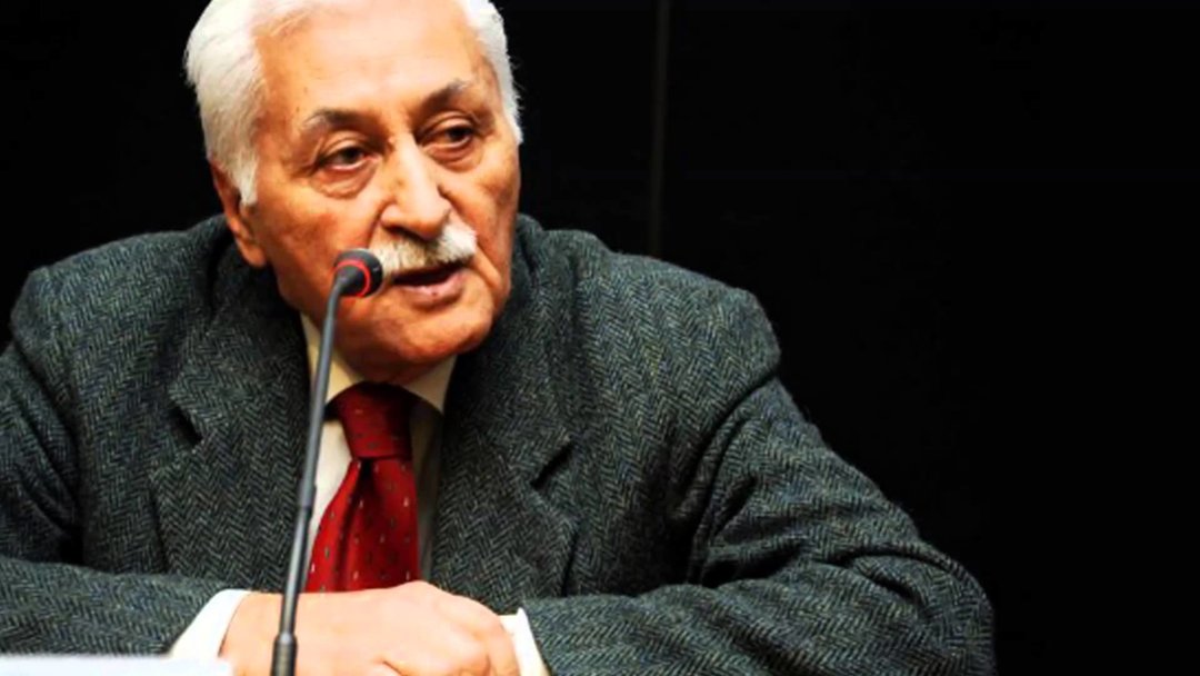 TÜRK EDEBİYATI USTA İSMİNİ KAYBETTİ