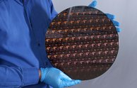IBM'den dünyanın ilk 2 nanometrelik çipi