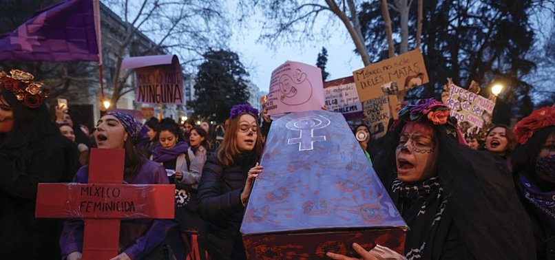 THOUSANDS MARCH IN MADRID TO MARK INTERNATIONAL WOMENS DAY