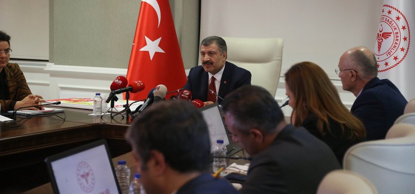 TURKEYS CORONAVIRUS DEATH TOLL RISES BY 69 TO 425 - HEALTH MINISTER