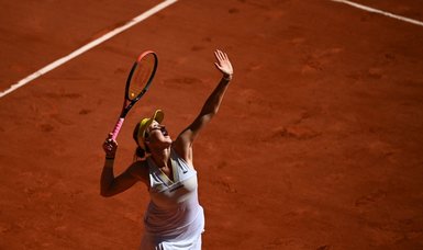 Russian Pavlyuchenkova advances to 1st major final in Paris