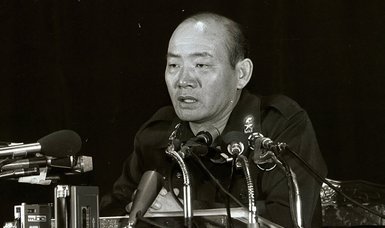 Death of S.Korean dictator leaves brutal legacy unresolved