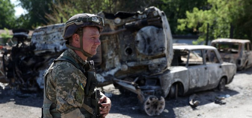 UKRAINE TROOPS MAY NEED TO PULL BACK FROM LYSYCHANSK TO AVOID ENCIRCLEMENT - GOVERNOR
