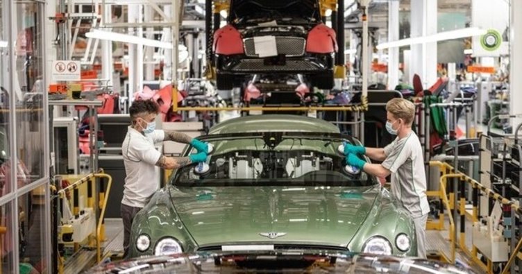 İngiltere’nin otomobil üretimi art arda büyüyor