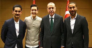Tosun, Özil, Gündoğan meet Turkey's Erdoğan in London