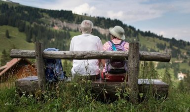 Swiss men have longest life expectancy in the world: OECD