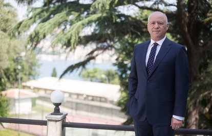 Değişmektenkorkmuyoruzkendimizegüveniyoruz