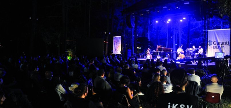 27TH İSTANBUL JAZZ FESTIVAL KICKS OFF