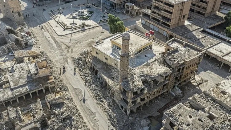 Historical structures in Syrias Deir ez-Zor province, bearing the scars of war