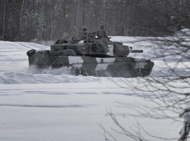 Sweden plans to deliver up to 10 Leopard 2 tanks to Ukraine